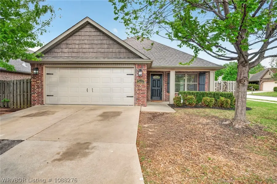 2622 N Sierra Avenue, Fayetteville, AR 72703 - #2