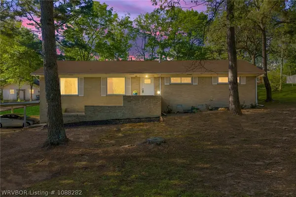 101 W El Paso Street, Greenwood, AR 72936