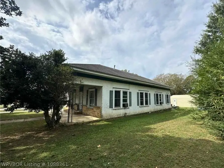 289 S Sharpe Avenue, Booneville, AR 72927 - #3