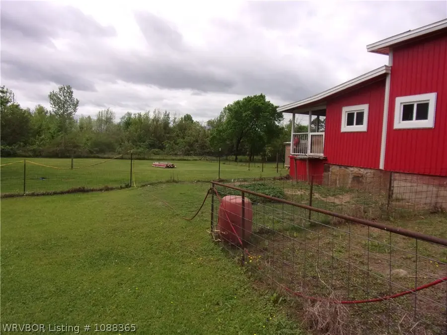 823 E Harden Street, Altus, AR 72821 - #2