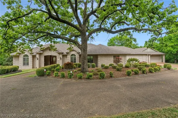 1714 Hendricks Boulevard, Fort Smith, AR 72903