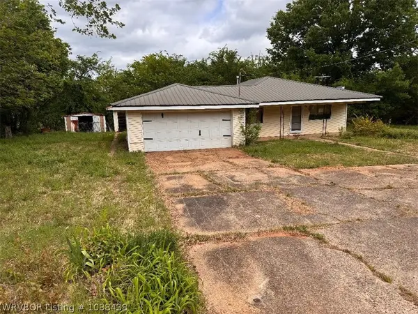 44193 Goats Bluff Road, Wister, OK 74966