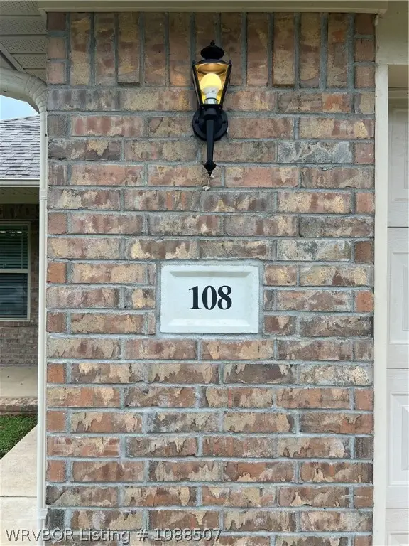 108 Stone Drive, Roland, OK 74954 - #2