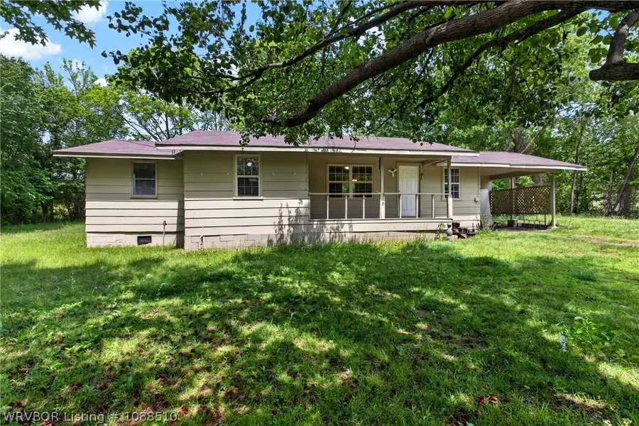 908 E 1st Street, Hartford, AR 72938 - #2