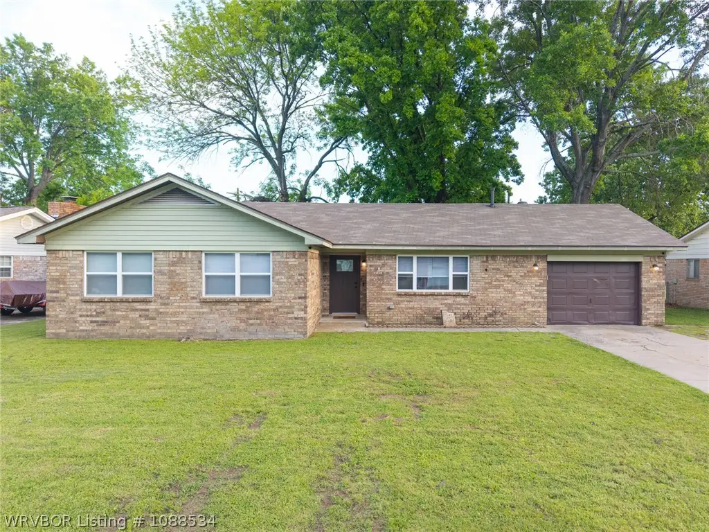202 S 21st Terrace, Fort Smith, AR 72908 - #1