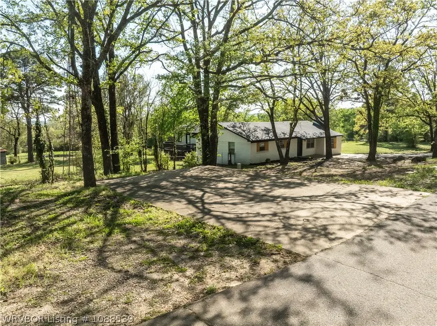 809 Canterbury Drive, Alma, AR 72921 - #3