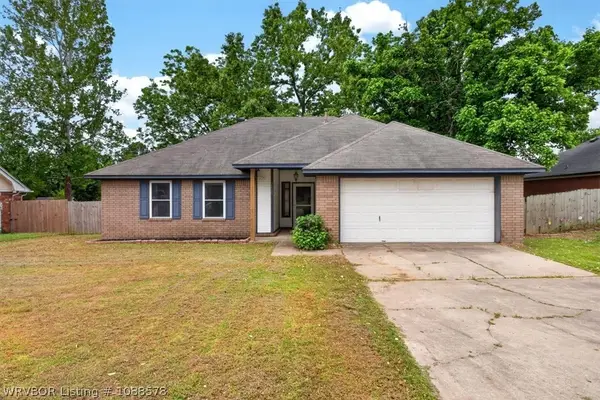 2111 Aspen Terrace, Greenwood, AR 72936