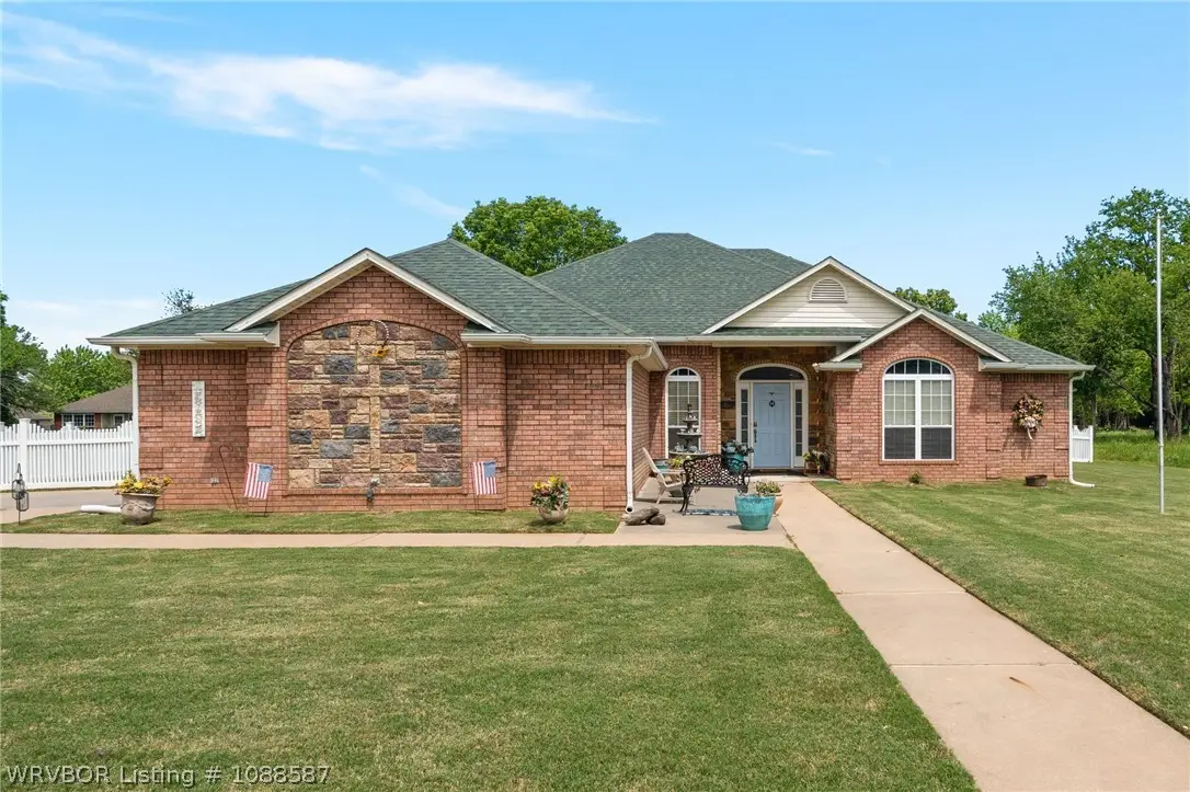 1906 Barrington Drive, Lavaca, AR 72941 - #1