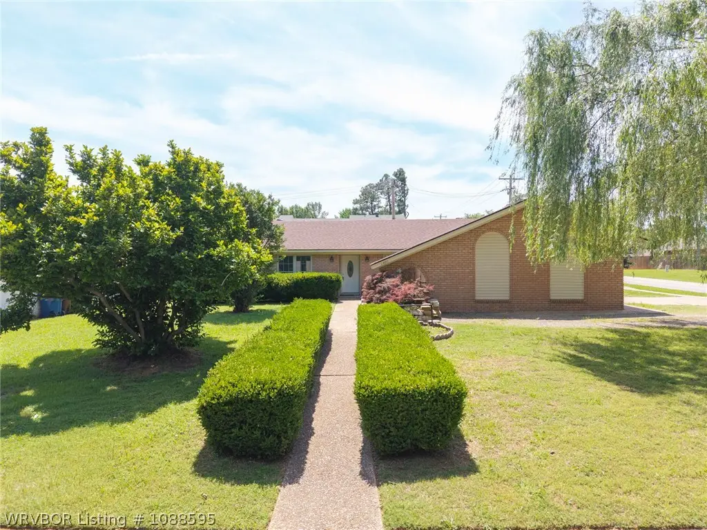 2800 Kendall Avenue, Fort Smith, AR 72918 - #1