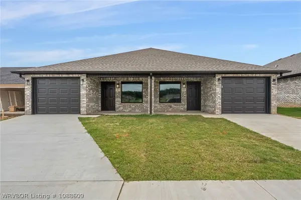 10415 A & B Preston Court, Fort Smith, AR 72916