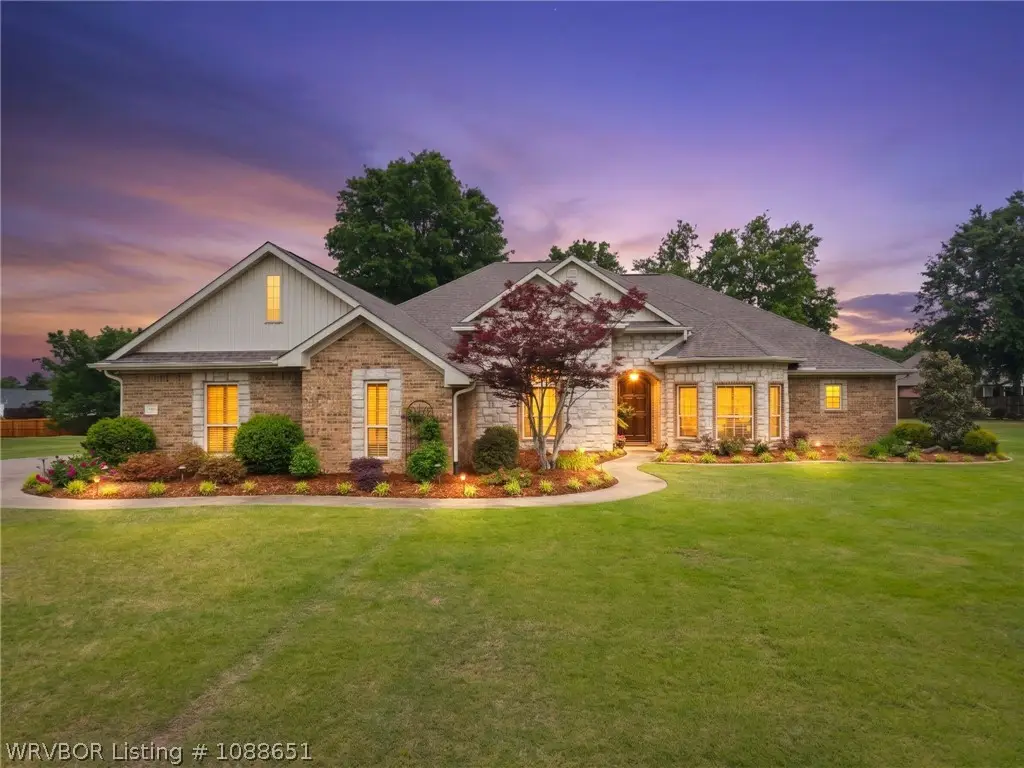 6800 Hunter Crossing Drive, Fort Smith, AR 72916 - #1