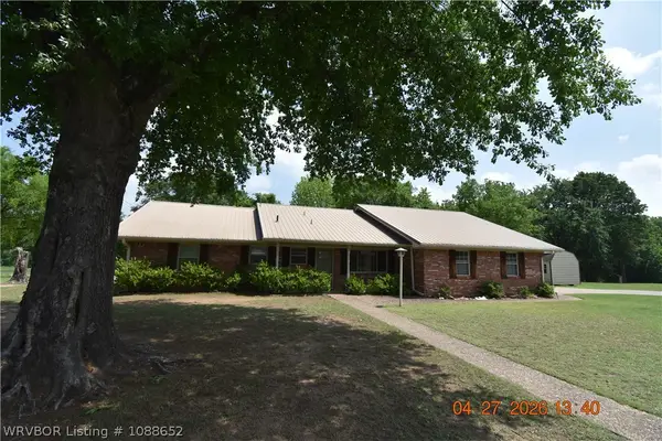 57 N Redwood Circle, Sallisaw, OK 74955