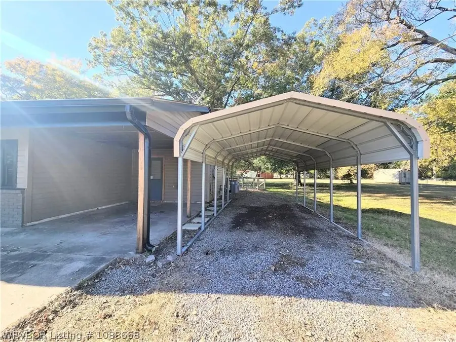 1005 Highway 96 Sw, Lavaca, AR 72941 - #3