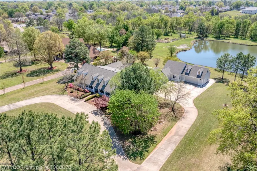 2411 Wyndermere, Fort Smith, AR 72903 - #2