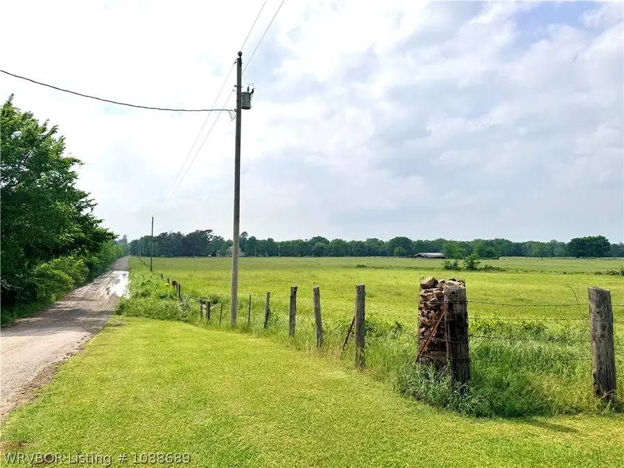 14600 Poteau Mountain Road, Poteau, OK 74953 - #2