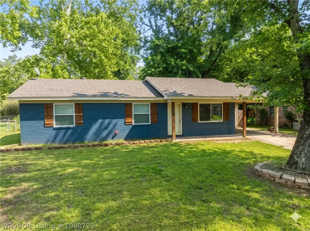 1208 N 26th Street, Van Buren, AR 72956 - #1