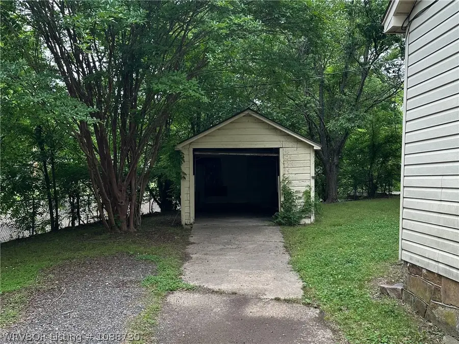 1220 N 35th Street, Fort Smith, AR 72904 - #2