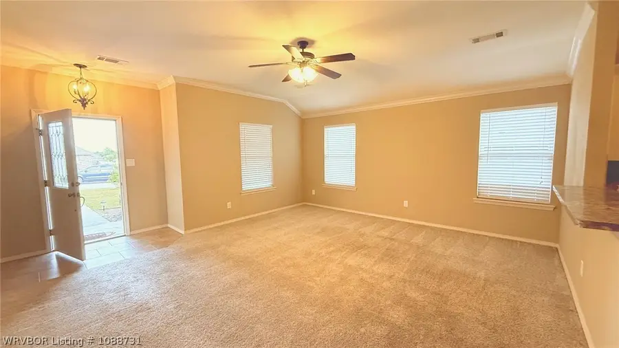 219 Bridgewater Drive, Barling, AR 72923 - #2