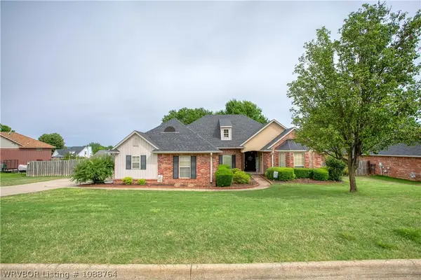 3300 Osprey Drive, Greenwood, AR 72936