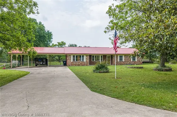1926 Lake Drive, Muldrow, OK 74948