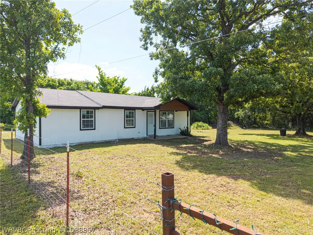 102507 S 4640 Road, Sallisaw, OK 74955 - #1
