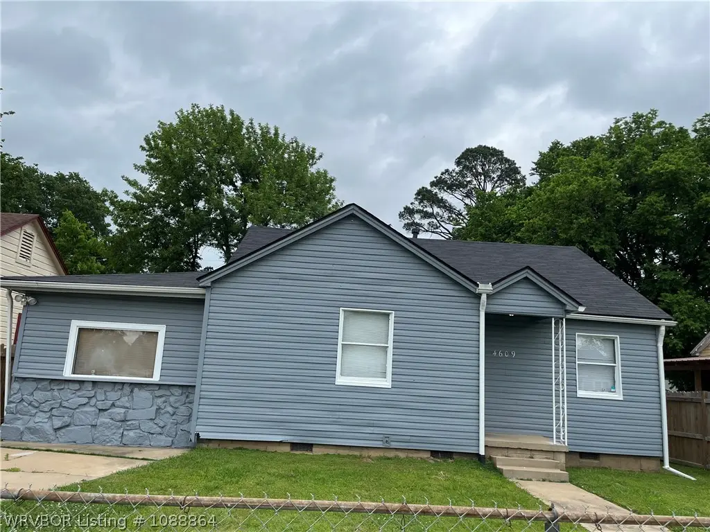 4609 Clarendon Avenue, Fort Smith, AR 72904 - #1