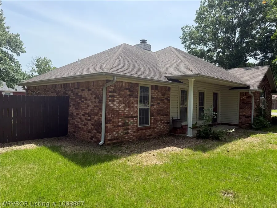 1803 Oakview Drive, Lavaca, AR 72941 - #2