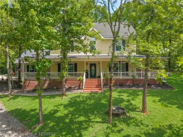 1136 Stonebridge Drive, Greenwood, AR 72936