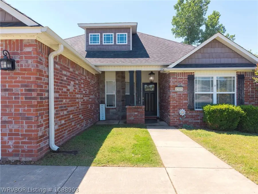 2505 Crestview Lane, Barling, AR 72923 - #2