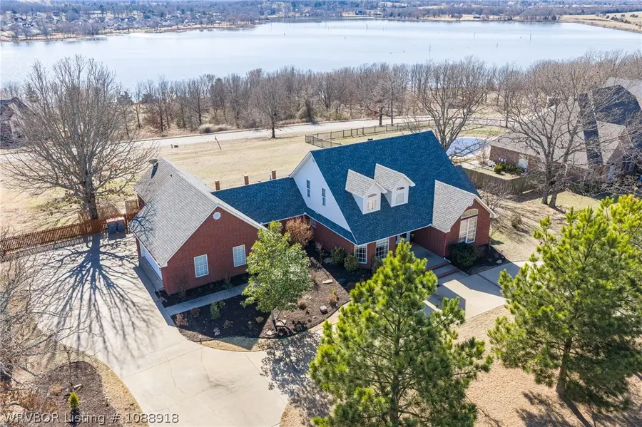 3311 Ashebury Point, Greenwood, AR 72936 - #2