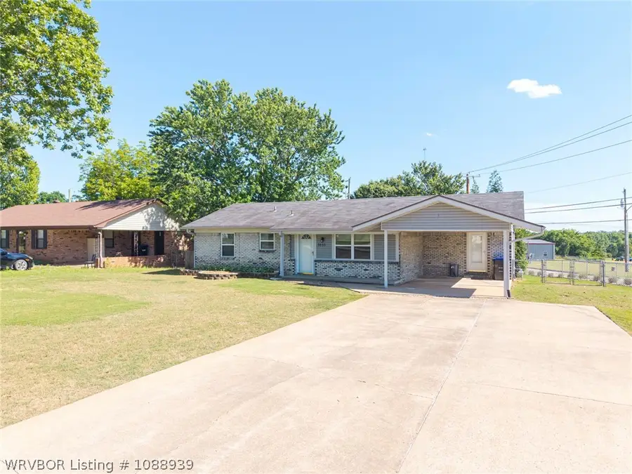 1035 Church Street, Alma, AR 72921 - #3