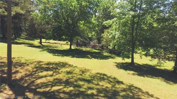 7911 & 7921 Walker School Road, Alma, AR 72921
