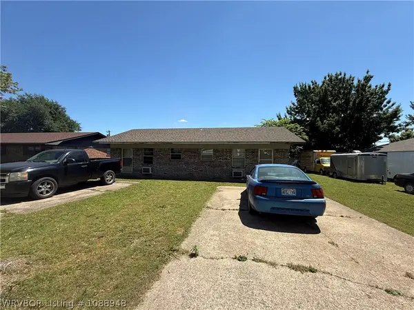 102 Maple Drive, Pocola, OK 74902