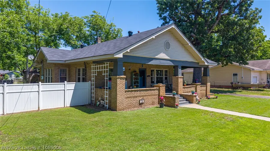 615 E Short Mountain Street, Paris, AR 72855 - #3