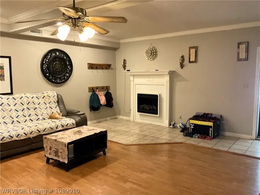 609 E Lincoln, Greenwood, AR 72936 - #2