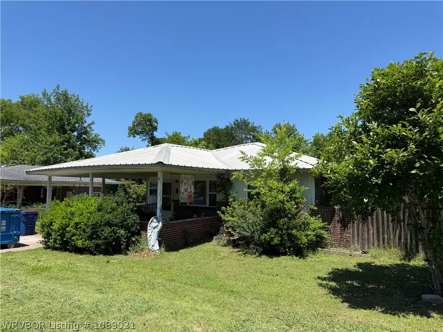 905 Cavanaugh Road, Fort Smith, AR 72908 - #2