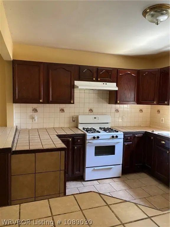 715 S 20th Street, Fort Smith, AR 72901 - #3