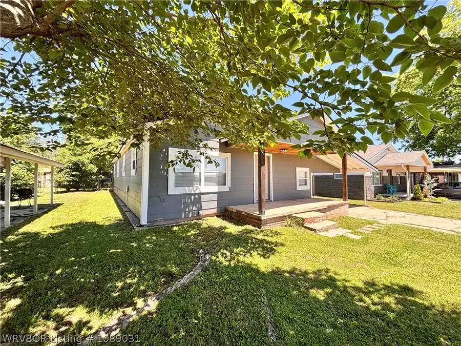 927 Mason Street, Fort Smith, AR 72908 - #2
