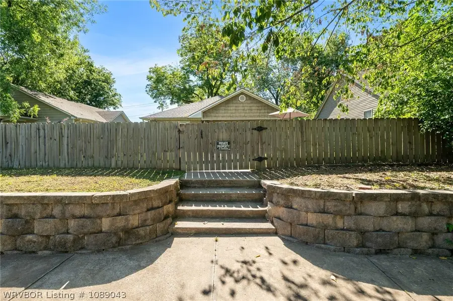 1135 N 33rd Street, Fort Smith, AR 72904 - #2