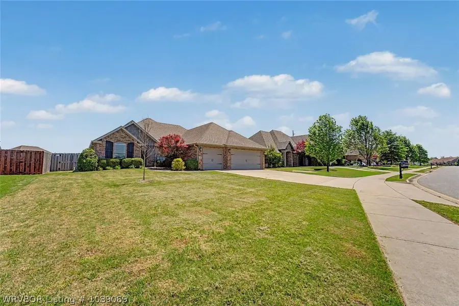181 Bella Toscana Street, Springdale, AR 72762 - #3