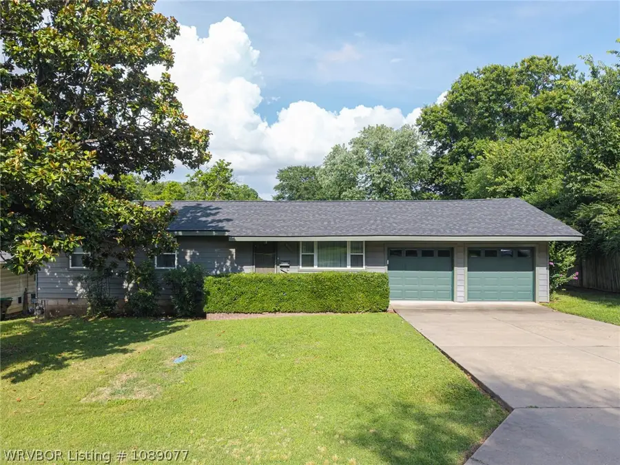 4615 S 29th Street, Fort Smith, AR 72901 - #3