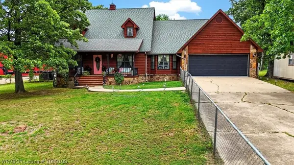 21894 Cedar Hills Drive, Howe, OK 74940