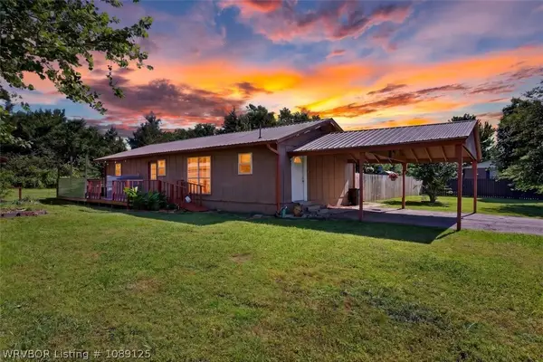 200 John Drive, Poteau, OK 74953