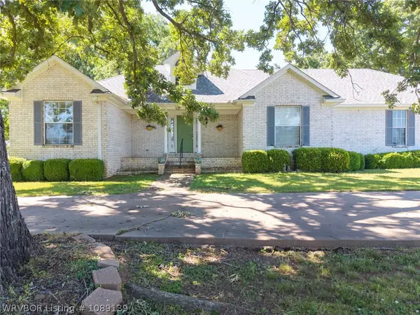 615 Clear Creek Road, Alma, AR 72921