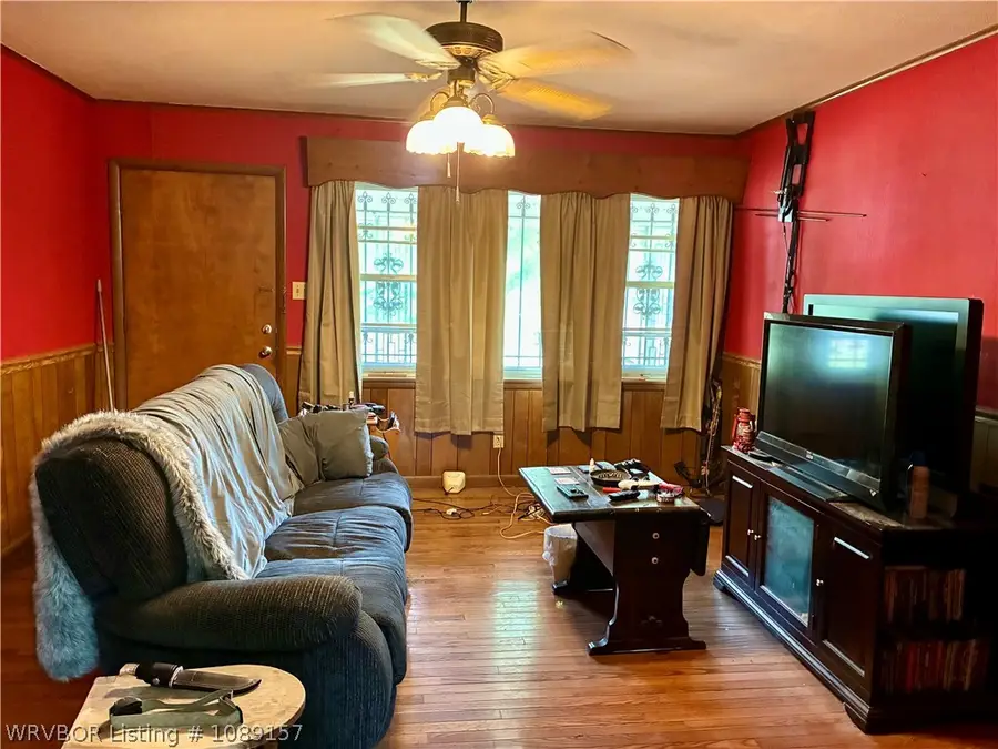 507 Spring Avenue, Mulberry, AR 72947 - #2