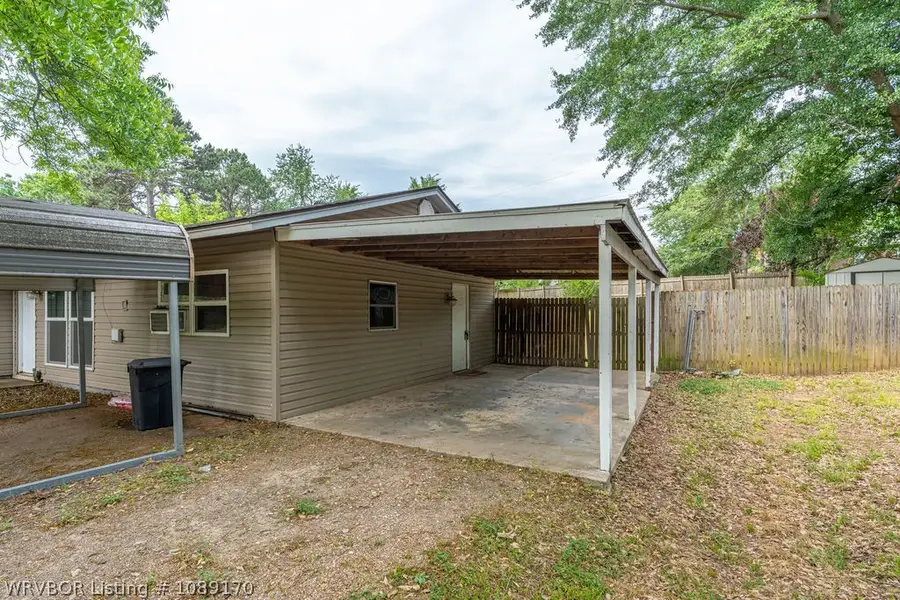 1114 Crescent Drive, Paris, AR 72855 - #3