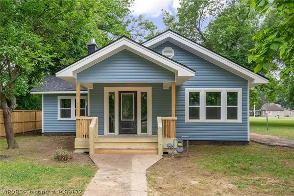 508 E Creek Avenue, Sallisaw, OK 74955