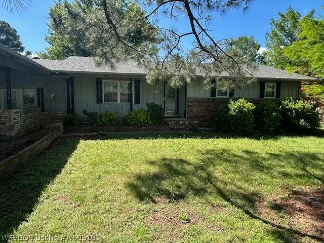 3 Hilltop Place, Van Buren, AR 72956 - #2