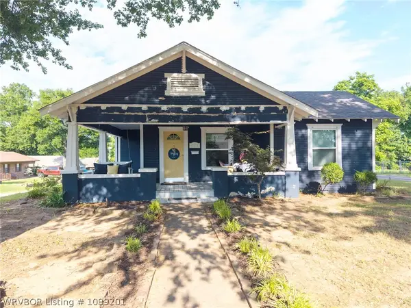 422 N 15th Street, Van Buren, AR 72956