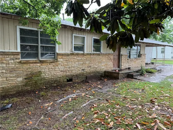 1738 Eastgate Estates, Van Buren, AR 72956